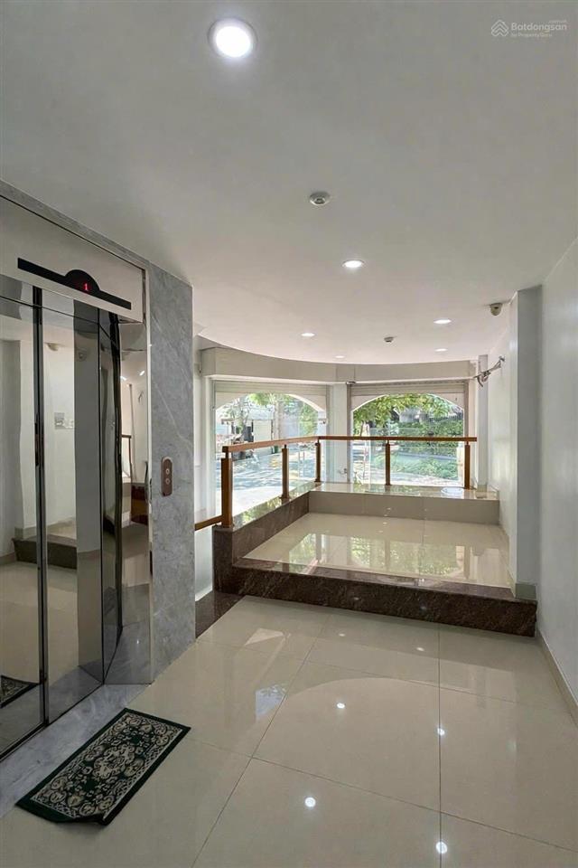 Mr.trung  cho thuê mbkd gần vista veder, thạch mỹ lợi, quận 2. giá chỉ 28 triệu/tháng, dt 150m2