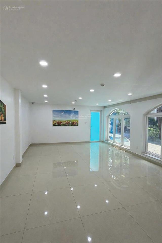 Mr.trung  cho thuê mbkd gần vista veder, thạch mỹ lợi, quận 2. giá chỉ 28 triệu/tháng, dt 150m2