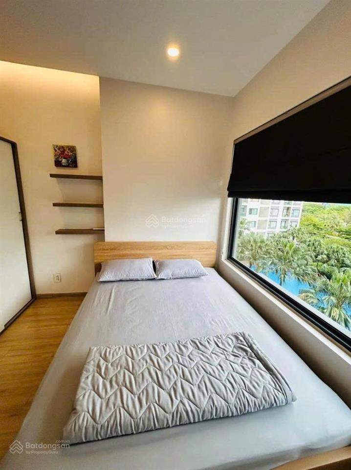Mr. trung  bán new city 3pn 2wc 86m2 full nội thất, view hồ bơi, hướng đông nam mát mẻ. chỉ 7,9 tỷ