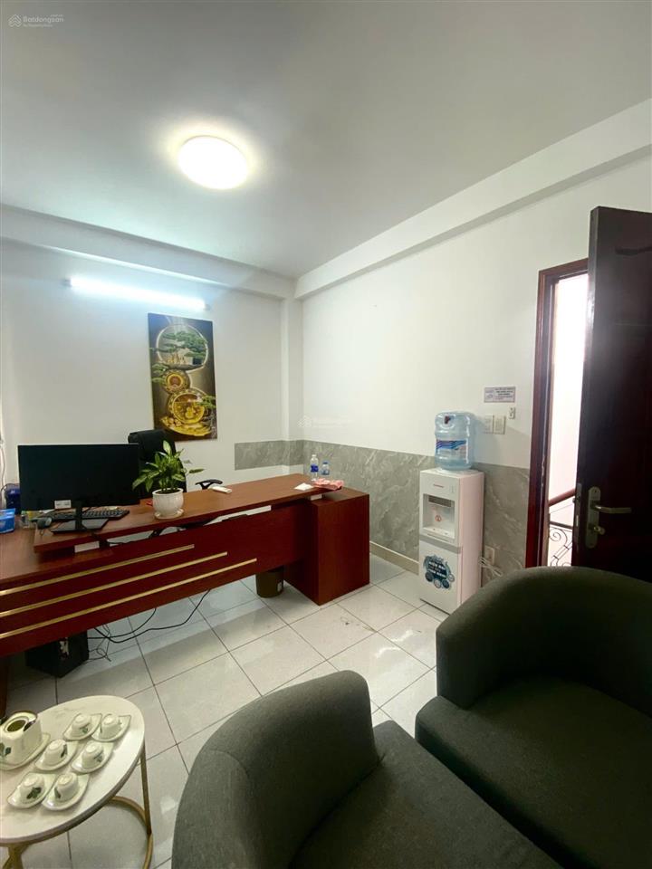 Mr. trung  cho thuê nhà nguyên căn nguyễn hoàng, quận 2. có hầm + 1trệt 3lầu (4x20). chỉ 39 triệu