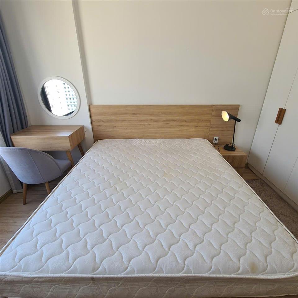 Mr. uy tín  cần bán ch new city 3pn  2wc dt 102m2, tầng cao view đảo kim cương. chỉ 9,2 tỷ all in
