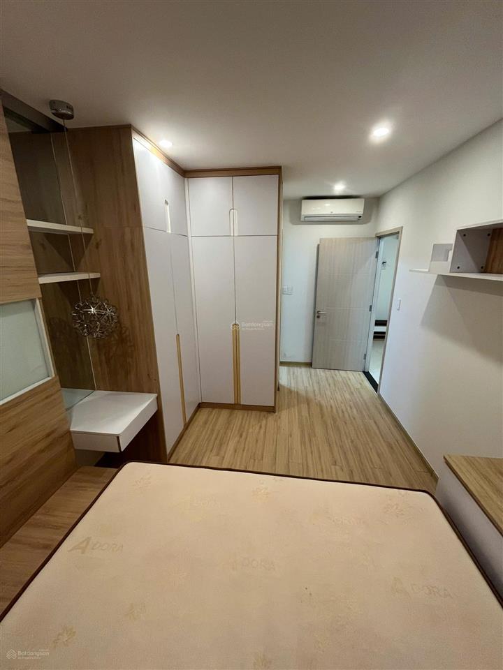 Mr. trung  cần bán căn new city 3pn  2wc. dt 86m² full nội thất, bc đông nam chỉ 8 tỷ all in