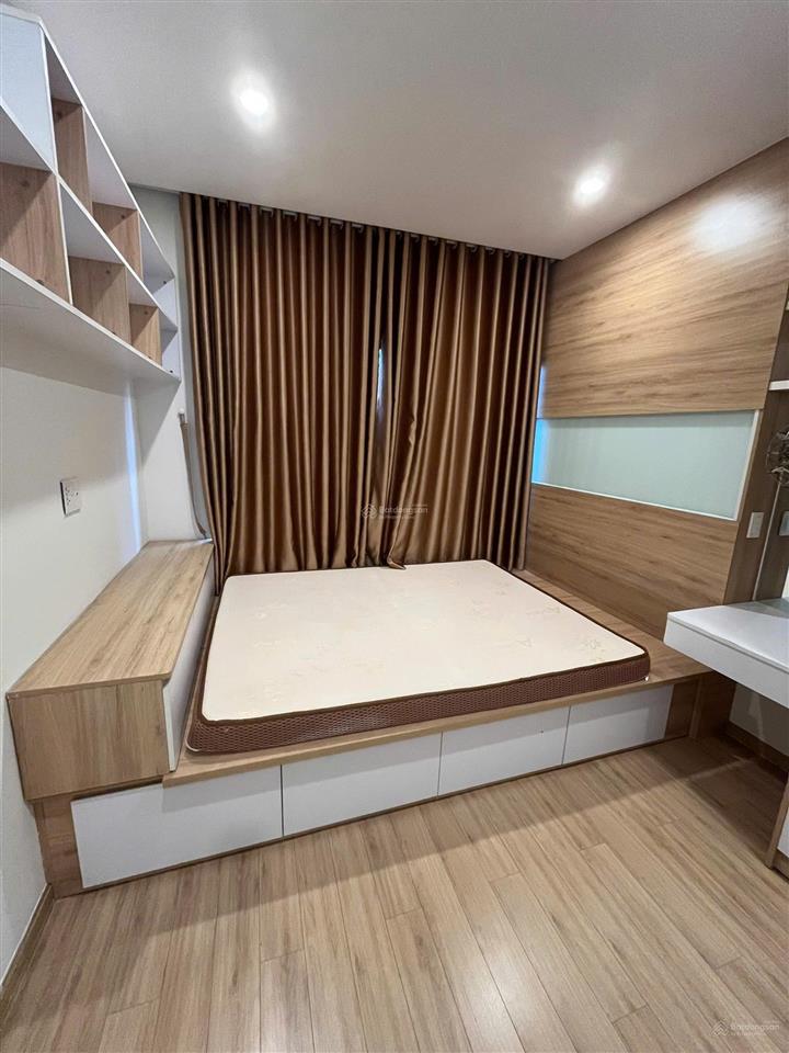 Mr. trung  cần bán căn new city 3pn  2wc. dt 86m² full nội thất, bc đông nam chỉ 8 tỷ all in