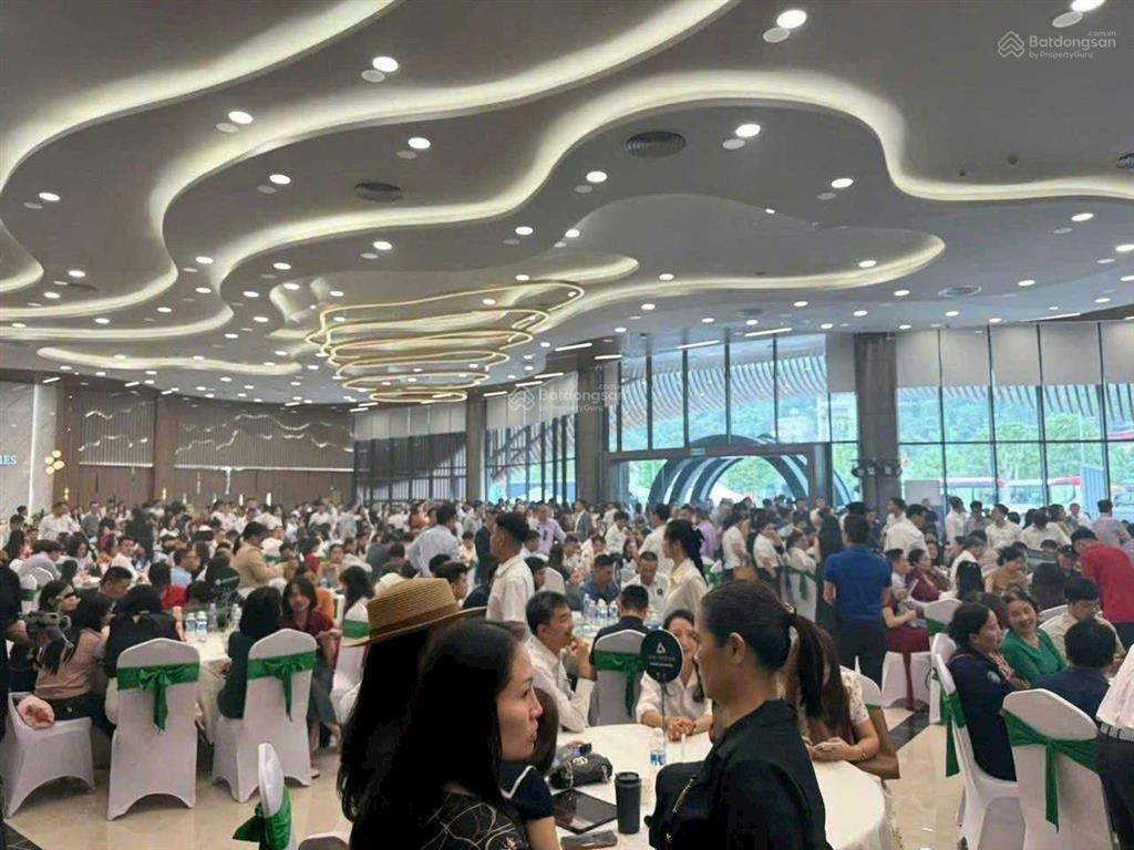 Ngoại giao 700tr ân hạn nợ gốc kỷ lục lên đến 05 năm. vay 0%/24t, chiết khấu tới 10%, tặng thêm 2%