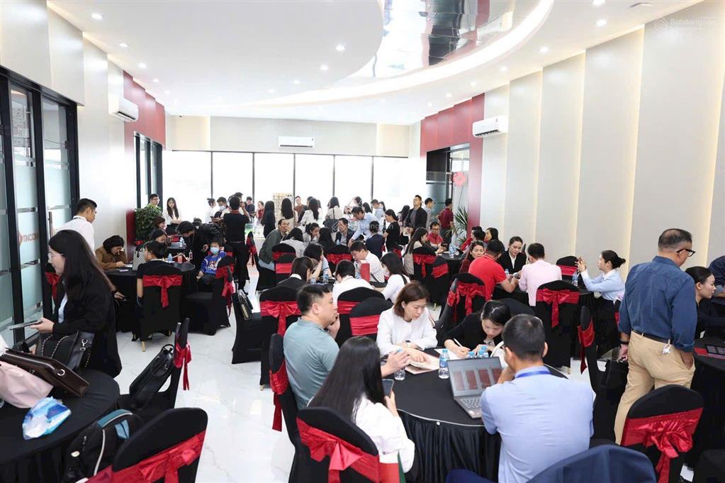 Cắt lỗ chính chủ gửi bán 100m2 rẻ hơn thị trường gần 1 tỷ