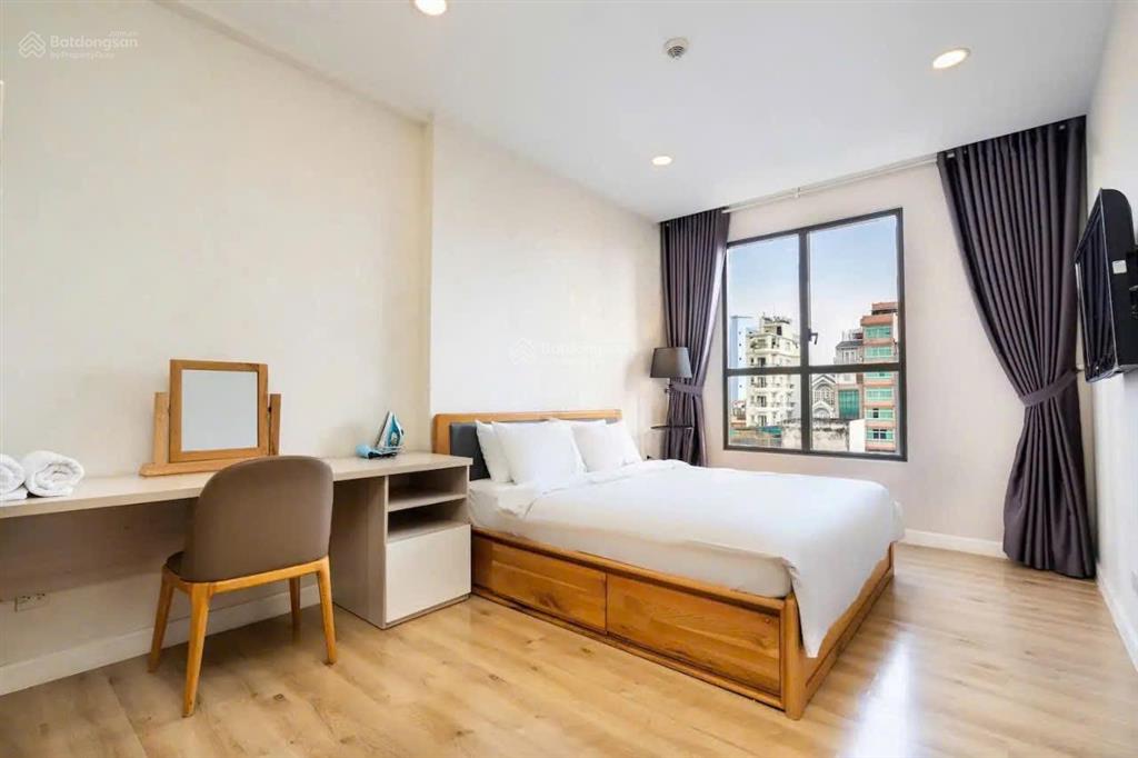 Bán gấp căn hộ botanic tower  110m² 3pn 2wc  tầng cao view đông nam thoáng mát  giá 7,2 tỷ tl