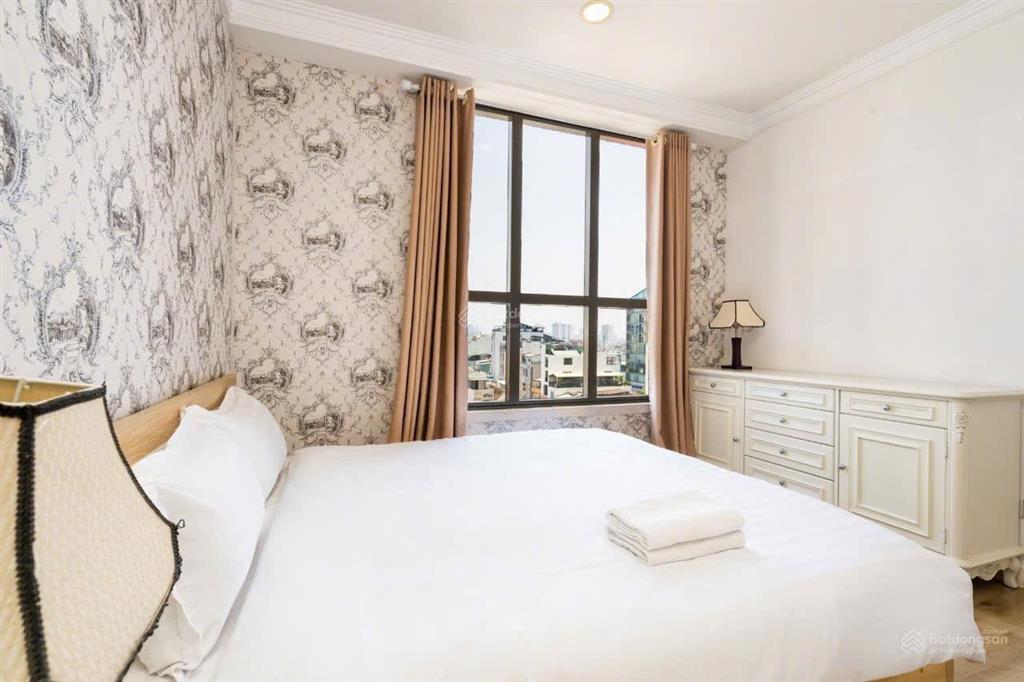 Căn hộ icon 56, bến vân đồn, quận 4, 1 căn duy nhất, 88m2, 3pn, 2wc, tặng full nội thất, shr