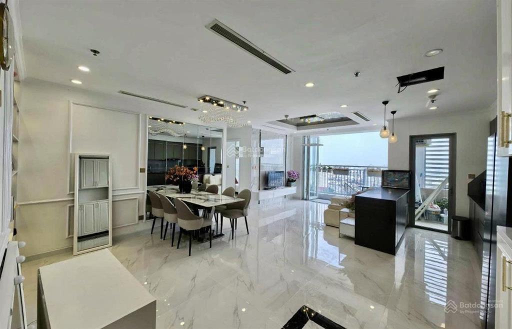 Bán gấp căn hộ flemington  117m2 3pn 2wc  tầng cao view đẹp  giá tốt chỉ nhỉnh 9 tỷ