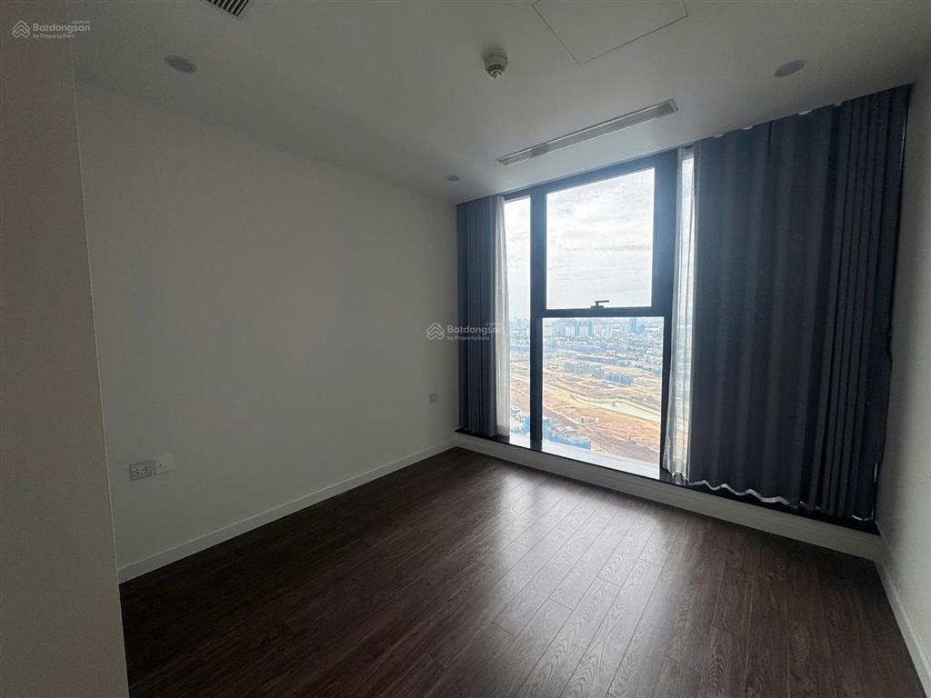 Cho thuê căn hộ 3 pn sunshine city giá 24 triệu / tháng