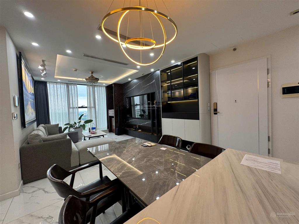 3 ngủ vip cho thuê ở sunshine city nhà full đồ