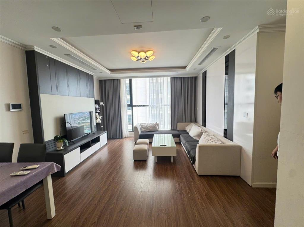 Cho thuê căn hộ 3 phòng ngủ sunshine riverside full đồ giá 17,5tr/tháng
