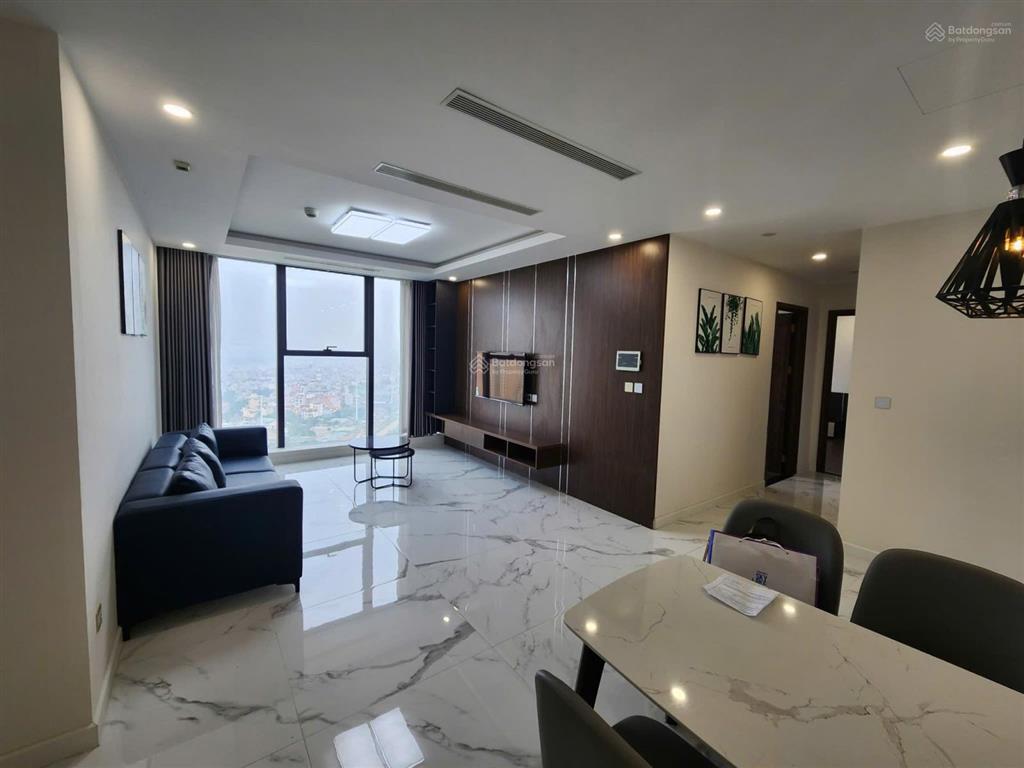 3 phòng ngủ 105m2 đang trống tìm khách vào luôn với mức giá 2x triệu/ tháng
