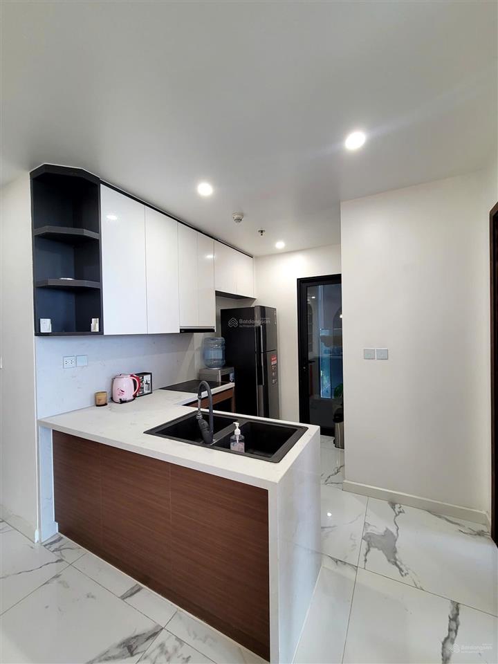 Cho thuê căn hộ 2pn, 80m2 sunshine city, giá 17,5 triệu/tháng