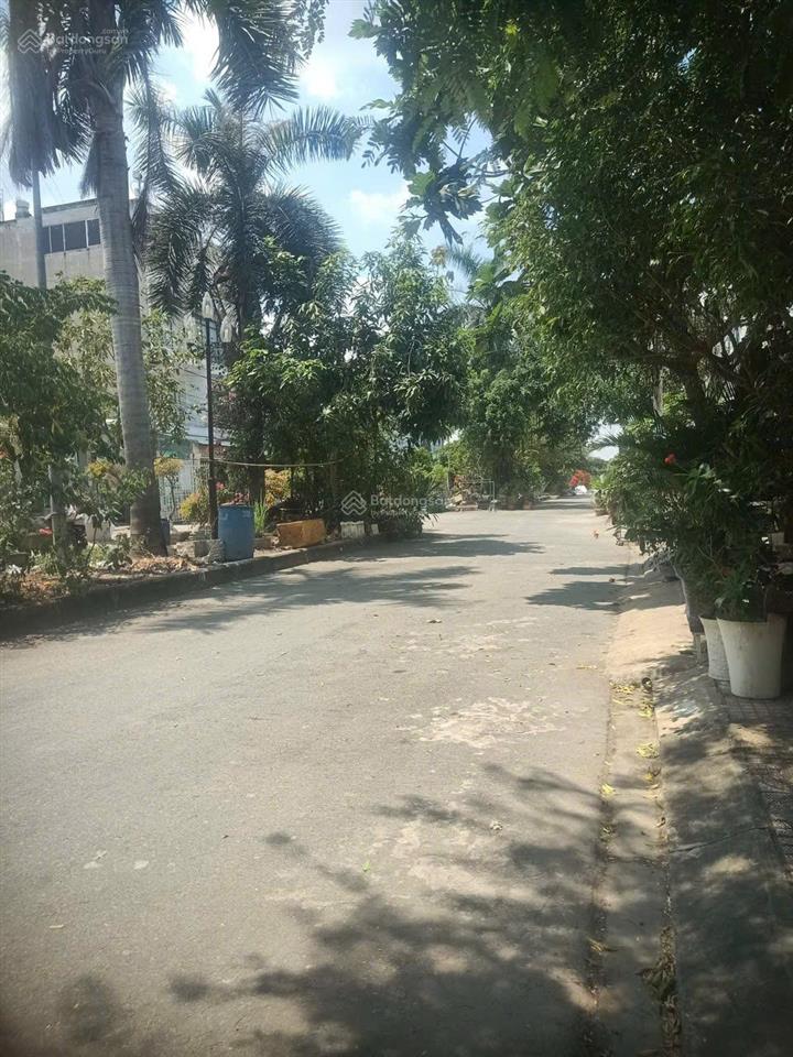 Cần bán gấp lô đất 100m2, khu dân cư tân kiên, ngay ql1a, khu dân cư đông đúc, sổ riêng, 4 tỷ 580tr
