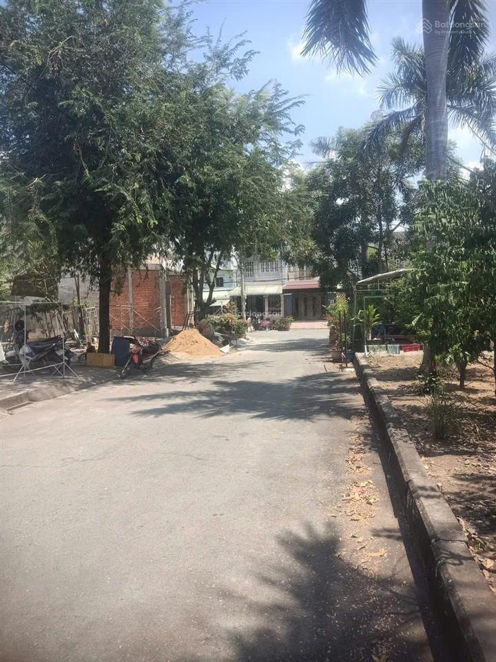 Cần bán gấp lô đất 100m2, khu dân cư tân kiên, ngay ql1a, khu dân cư đông đúc, sổ riêng, 4 tỷ 580tr
