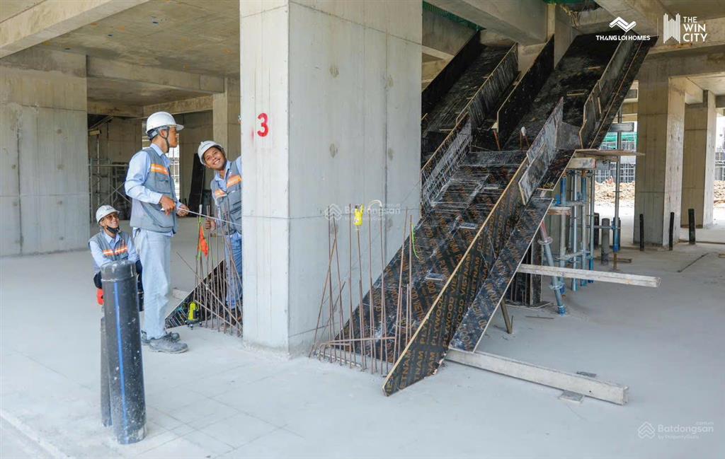 Bán căn 2pn, 1wc tại the win city, giá cực tốt 2 tỷ 1, 52m2, view siêu đẹp chiết khấu cao