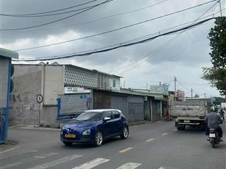 Đất full thổ 200m2(8x25)khu vip không quy hoạch, k mồ mả, k lỗichỉ 20tr/m2bùi công trừnghóc môn