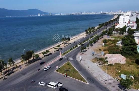 Siêu hiếm. cặp lô góc dt khủng hơn 300m2 đường 10m5 thông ra biển chỉ 300m