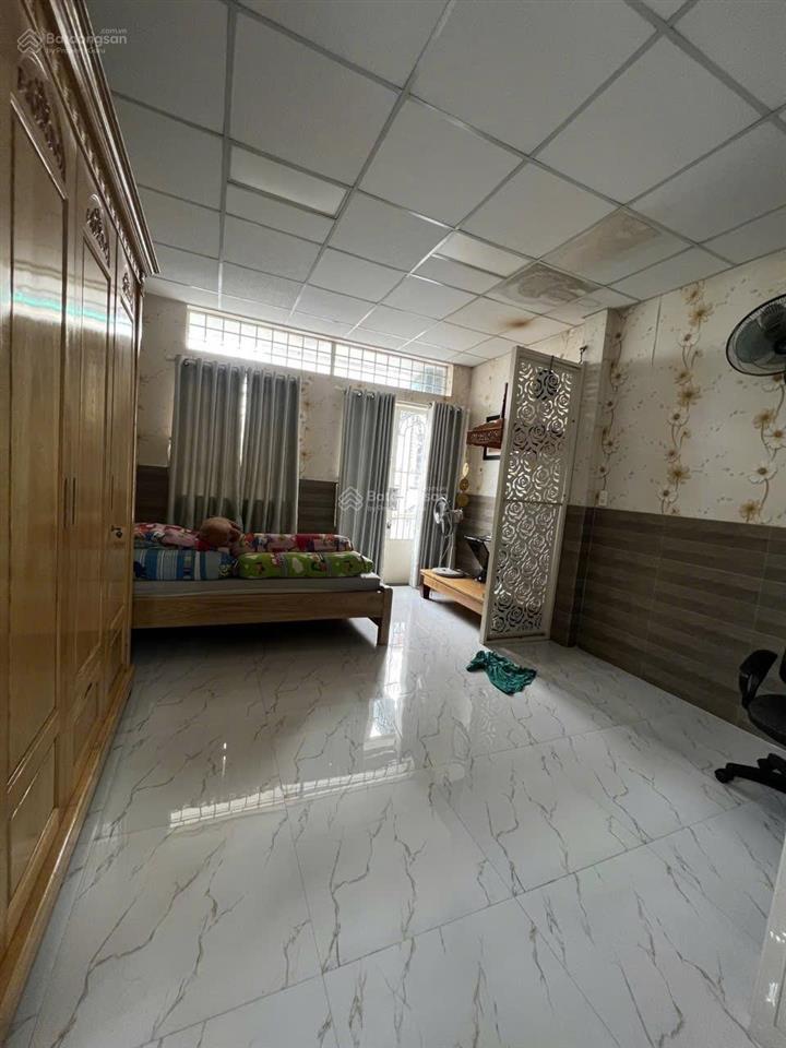 Nhà hẻm ô tô thông giá cực tốt phú thọ hoà sát tân bình56 m2 vuông vức chỉ 6 tỷ nhẹ!