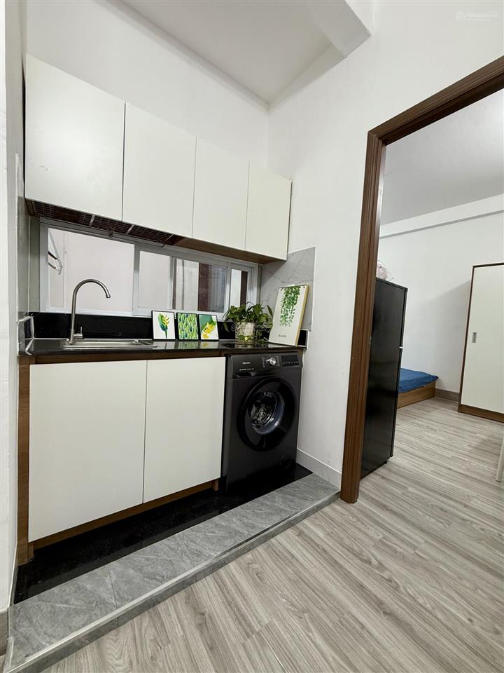 Phòng đẹp giảm sâu khu vip bàu cát, tân bình ở ngay chính chủ ngay công viên và chợ!!!