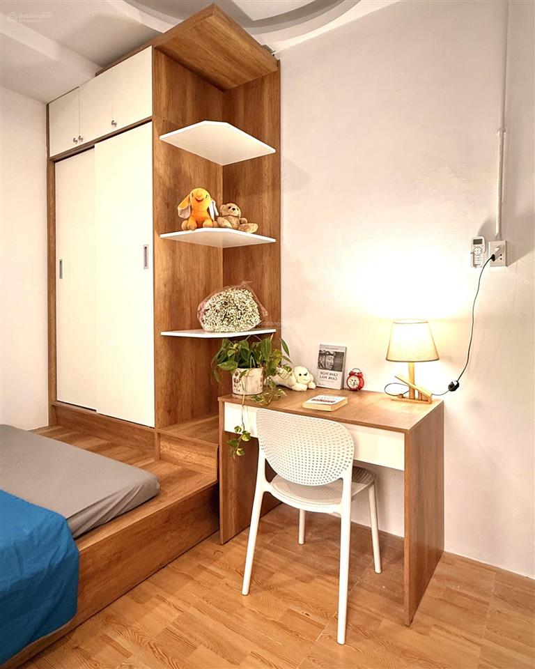 2 phòng ngủ đẹp, ban công trung tâm bàu cát, tân bình dh văn hiến quận 3,10,11 sát bên ở 4 bạn!