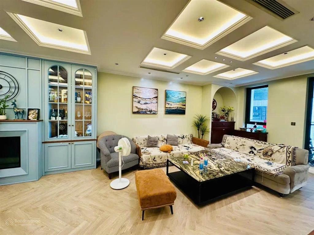 Bán căn 210m2 siêu vip tòa tsq euroland làng việt kiều châu âu euroland, 4pn 3wc full nội thất xịn