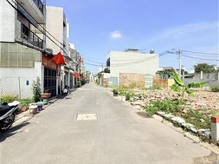 Bán lô đất siêu đẹp hẻm 12 đường 339, p phước long b, dt 70.2m2 (4.68x15) giá 6.8 tỷ