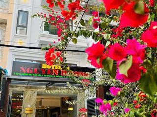 Bán khách sạn đường 19b khu hải quân trần não, có 22 phòng kinh doanh, doanh thu ổn định 250 tr/th