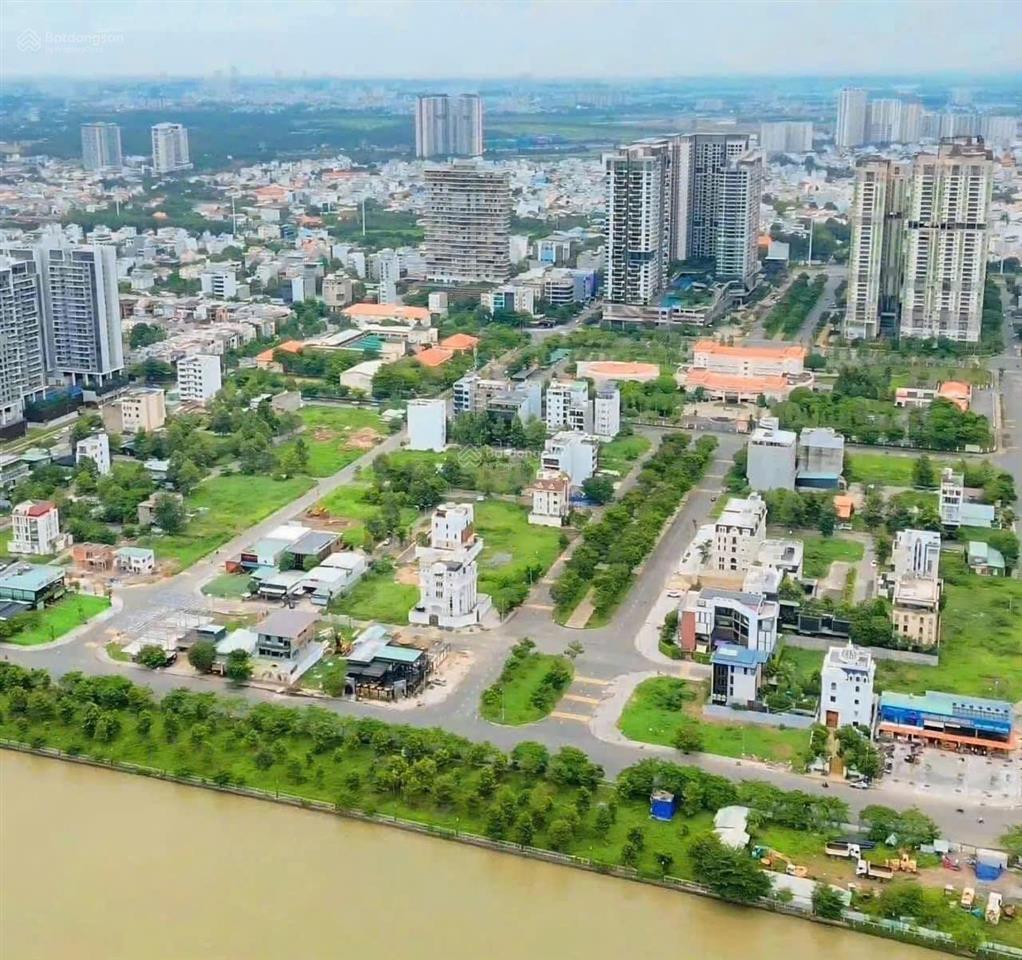 Lô đất giá hót nhất tại dự án huy hoàng, giá chỉ 235 tr/m2, dt 160m2 (8x20) xây dựng cao tầng