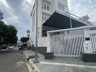 Bán nhà góc 2 mặt tiền đường kdc sông giồng, dt 172m2 (7x27) xd hầm, 3 lầu, st, giá 32.5 tỷ