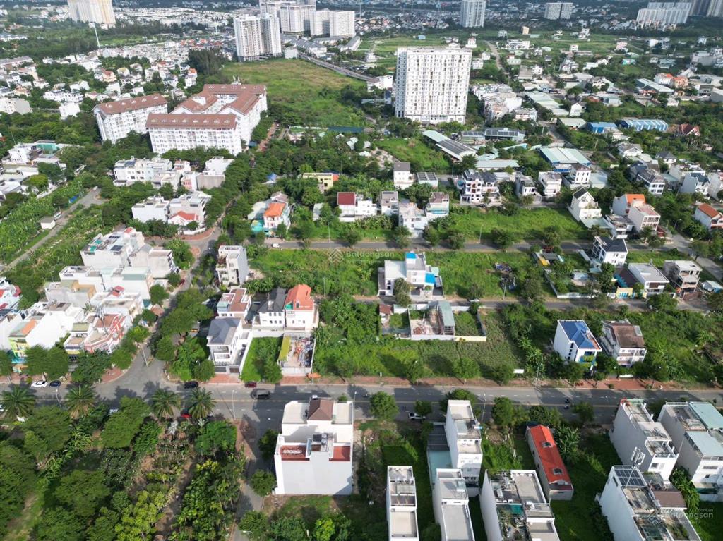 Siêu phẩm nền biệt thự nam long 240m2 (12x20) hướng đông nam, giá 95 tr/m2, sổ hồng giao dịch ngay