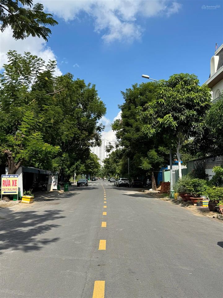 Bán nhà mt đường số 53 (đường 16m) kdc văn minh, dt 166.2m2 (8.2x19.5 hậu 9.3m) xd trệt, 2 lầu