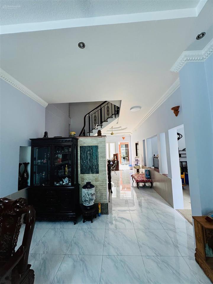Bán nhà mt đường số 53 (đường 16m) kdc văn minh, dt 166.2m2 (8.2x19.5 hậu 9.3m) xd trệt, 2 lầu