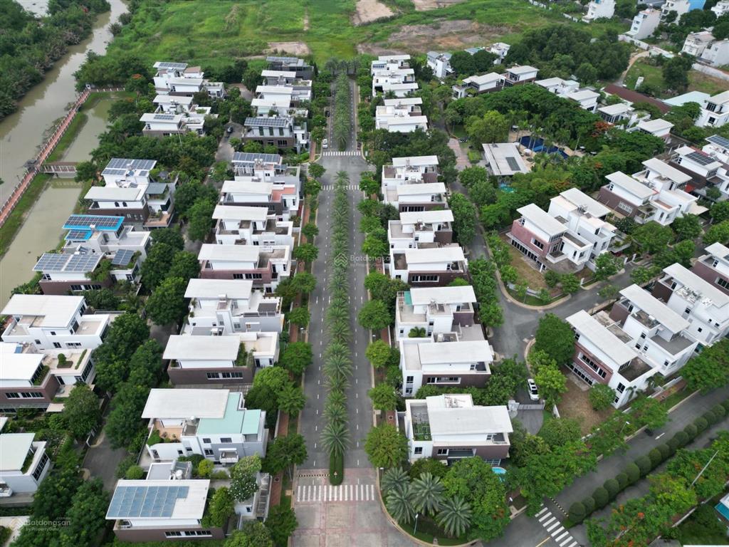 Hàng thơm rẻ hơn thị trường 10 tỷ. biệt thự compound dự án riviera cove, dt 494m2, giá 55 tỷ