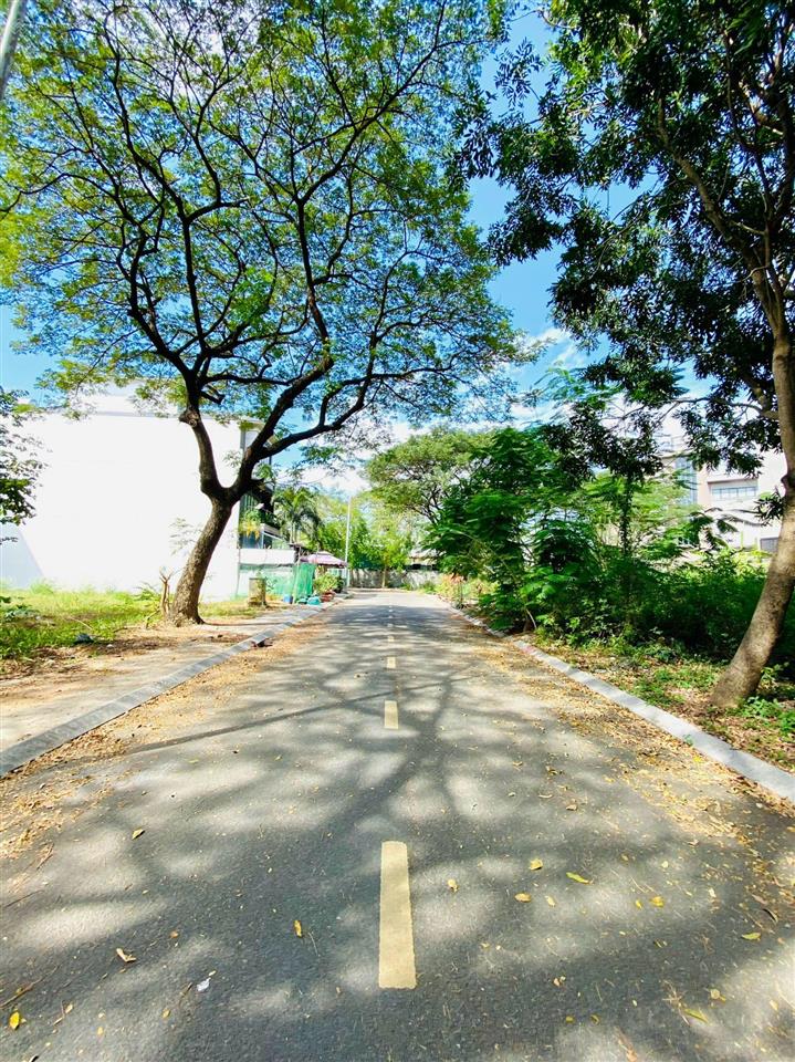 Cơ hội sở hữu ngay lô đất dt 160m2 đối diện công viên mà giá chỉ 145 tr/m2 dự án thủ thiêm villa