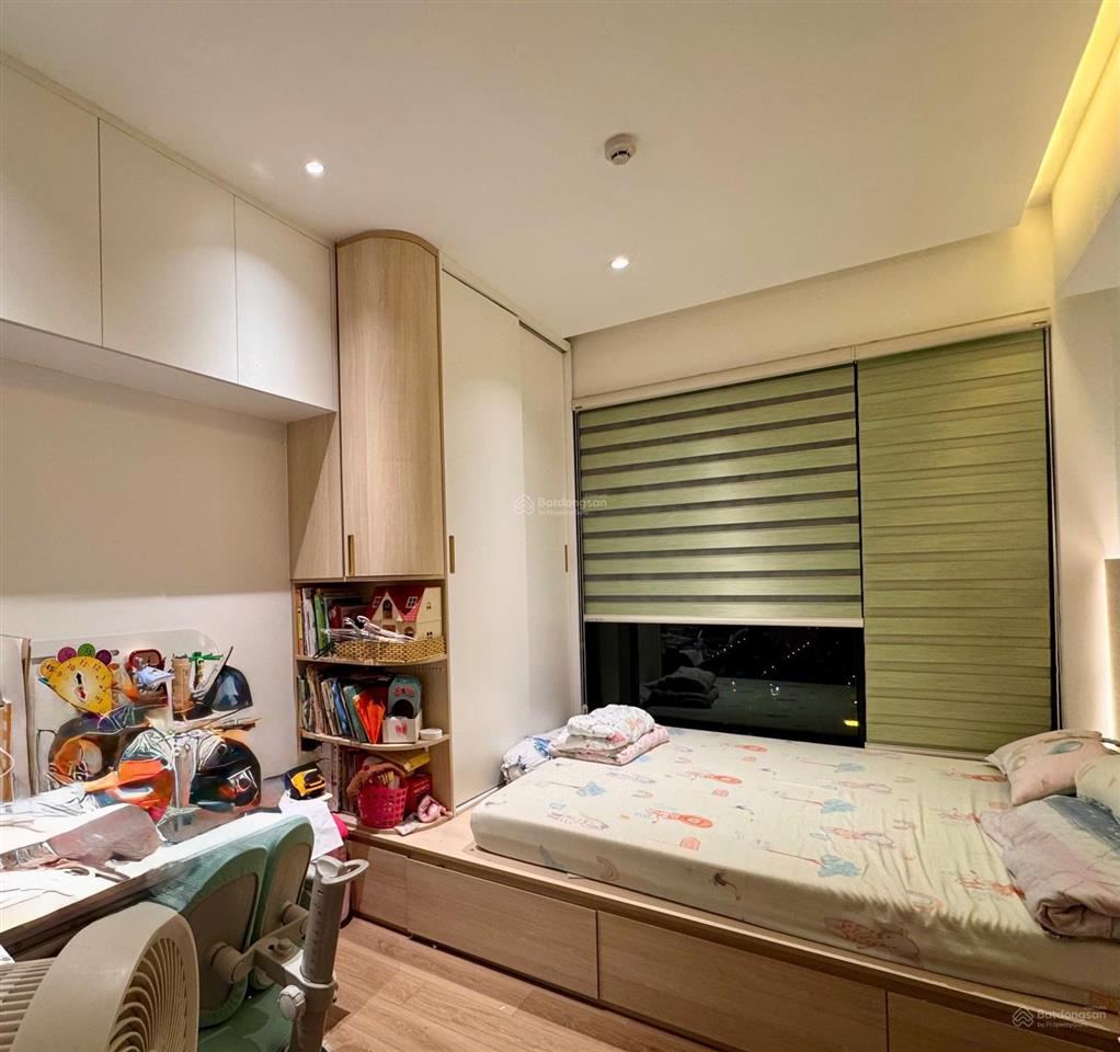 Căn 2pn diện tích lớn nhà đẹp  hiếm  giá tốt