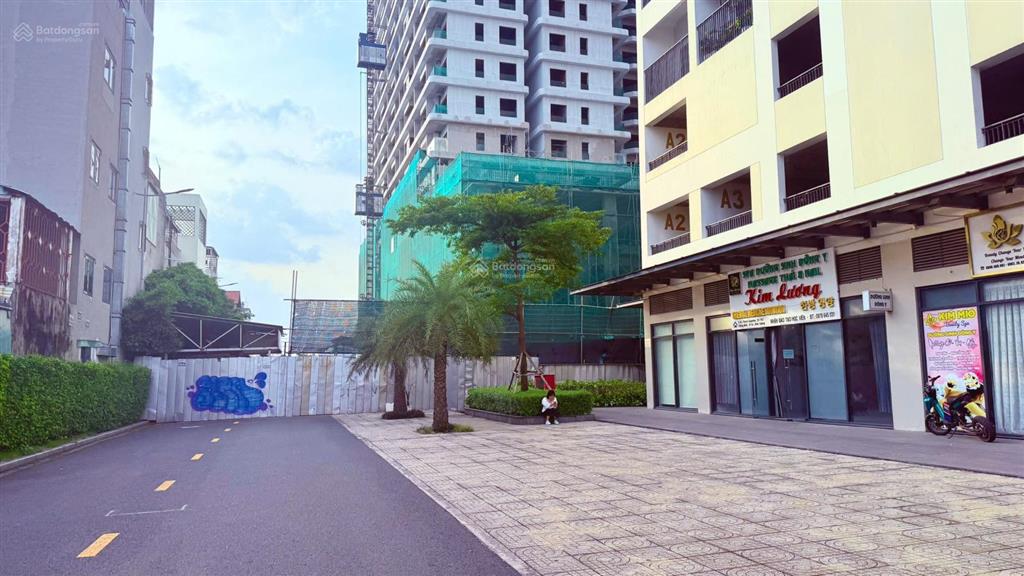 Bán shophouse charm sapphire rẻ nhất thị trường, trục đt 743.giá 3 tỷ 990 căn góc 74m2 mặt tiền 15m