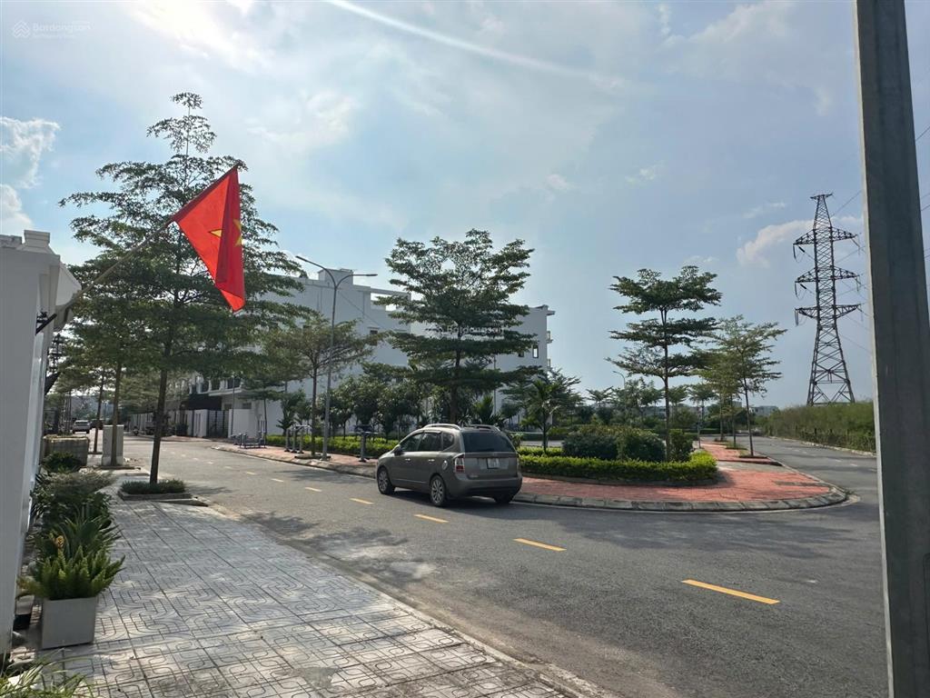 Chính chủ bán biệt thự đơn lập thiên long home an dương  325m2 sàn  giá 11 tỷ (còn thương lượng)