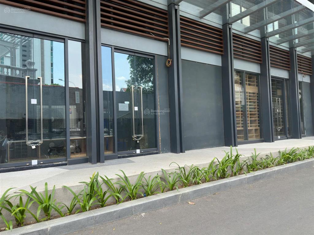 Chính chủ bán shophouse east 03 lumiere riverside  192.4m2 sàn  giá 26.7 tỷ all in