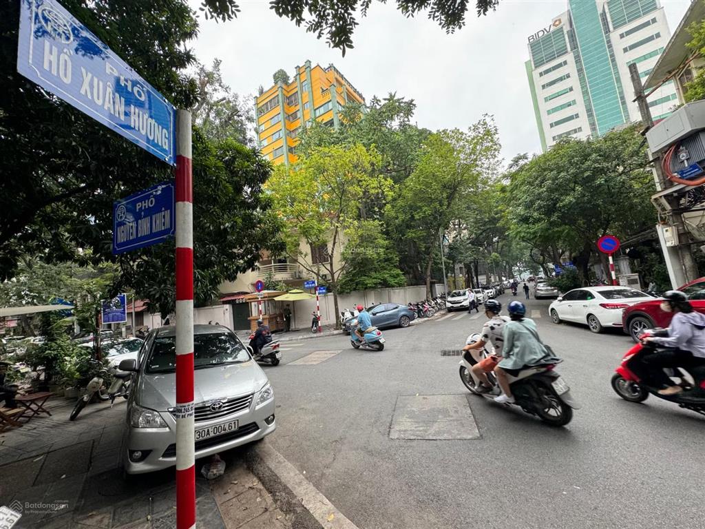 Bán biệt thự 292m2, 200 tỷ tại hồ xuân hương, nguyễn du, hai bà trưng, hà nội