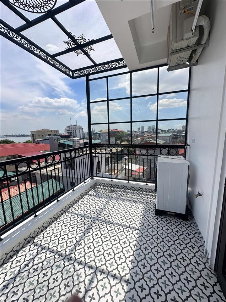 Bán tòa căn hộ dòng tiền lô góc 3 mặt thoáng  view hồ tây116m2, 8 tầng, dt 1,1tỷ/ năm, nhỉnh 19tỷ