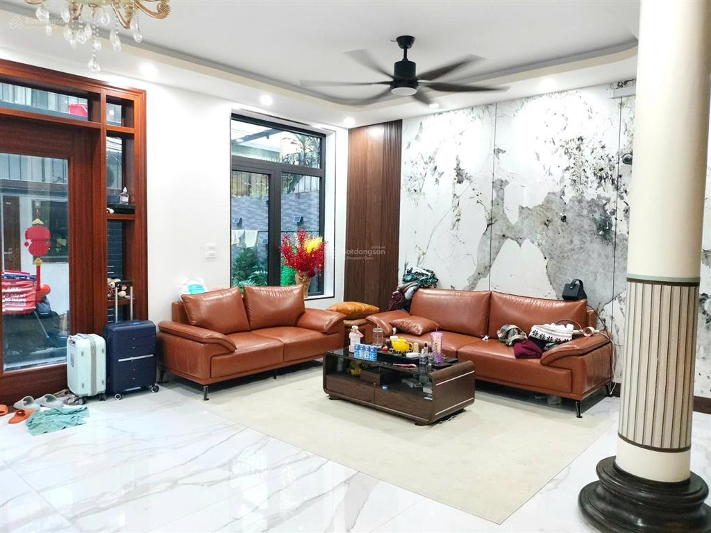 Bán nhà phân lô liễu giai ba đình. 96 m2, nhà 5 tầng, mặt tiền 7,5m, ngõ ô tô thông bàn cờ 48 tỷ