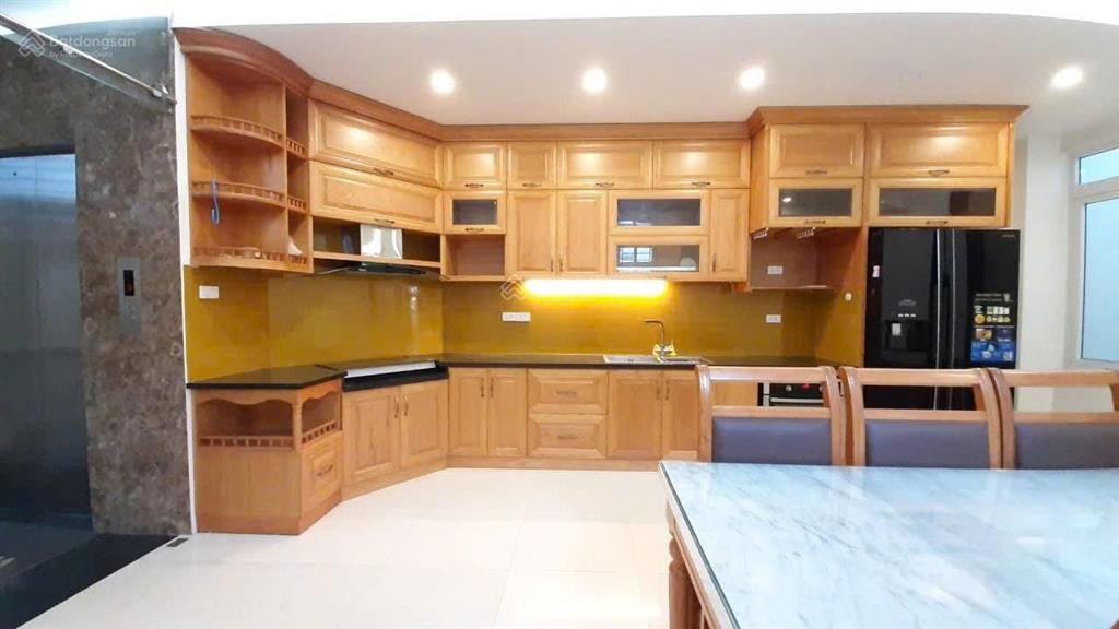 Bán nhà nguyễn trãi sát ngã tư sở 32m2 mt 3,8m 5,6 tỷ cách royal city chỉ 200m  quy hoạch ổn định