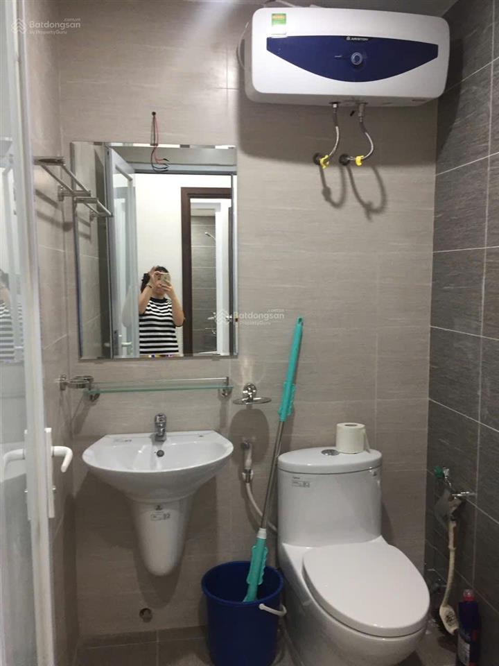 Chính chủ cho thuê căn chung cư intracom nhật tân