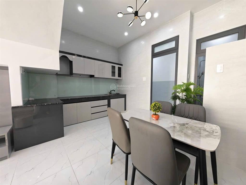Hàng hiếm hxh lê văn thịnh, q2, 2 tỷ 660, 52,08m2, nhiều tiện ích giá chính chủ