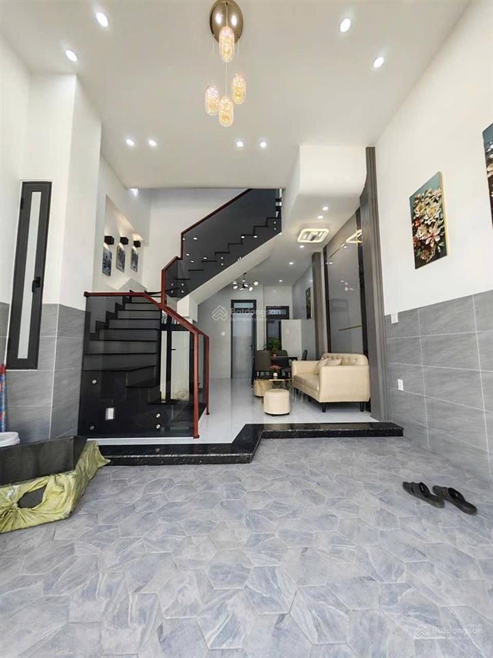 Hàng hiếm hxh lê văn thịnh, q2, 2 tỷ 660, 52,08m2, nhiều tiện ích giá chính chủ