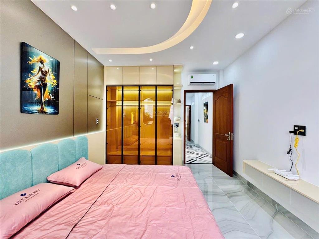 Sẵn cho thuê 28tr/tháng, 6,88 tỷ/ 75,9m2 nguyễn văn đậu
