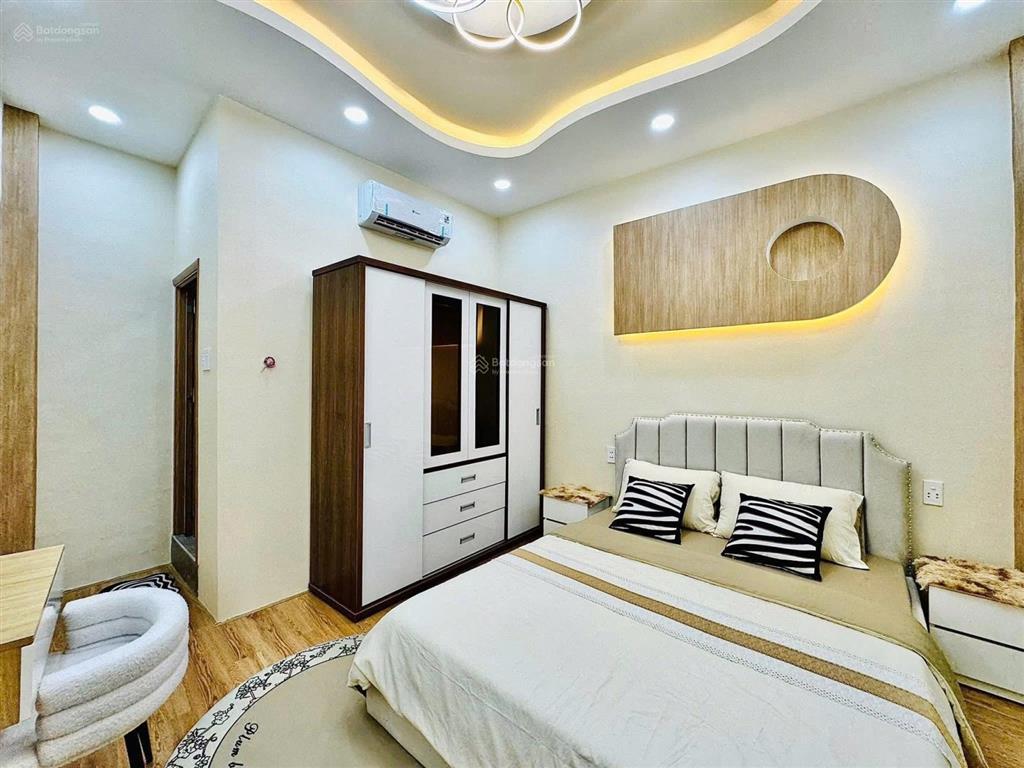 Sẵn cho thuê 28tr/tháng, 6,88 tỷ/ 75,9m2 nguyễn văn đậu