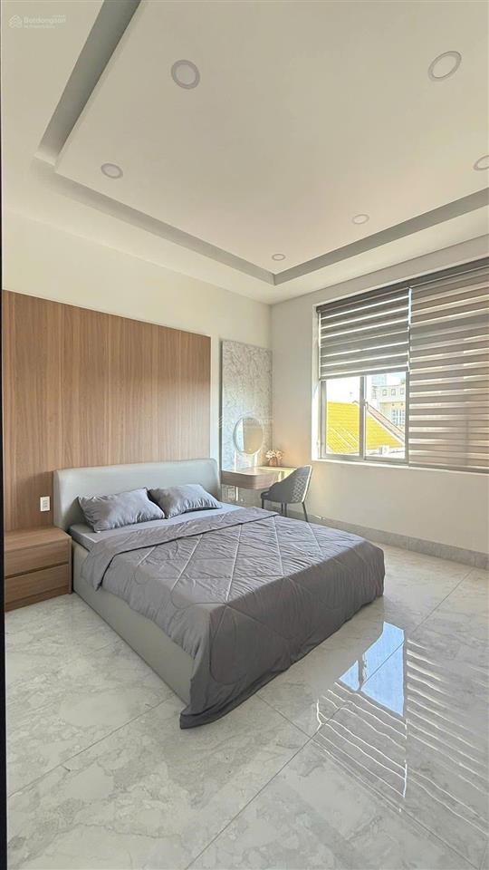 Cô năm đi định cư cần bán gấp nhà nguyễn gia trí, 6,88t/ 72m2, có cho thuê 25tr/th