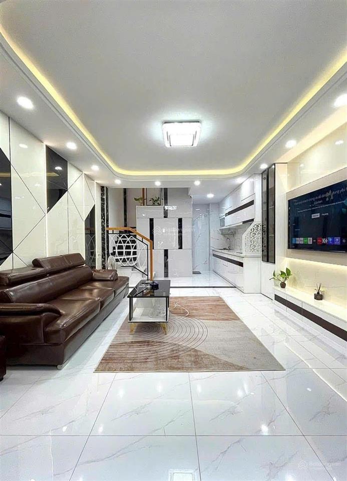 Chủ ngộp cần bán nhà cao thắng, ct 28tr/th, 6,58t/ 52,5m2